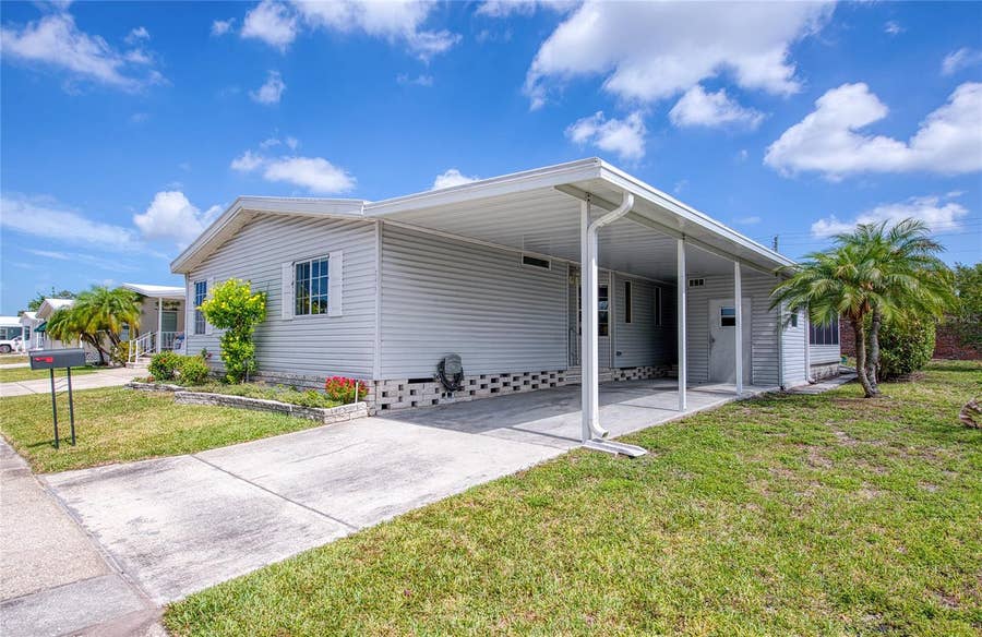 Property photo for 258 PELICAN DRIVE N, Oldsmar, FL