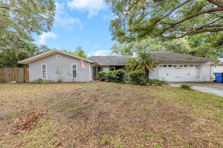 Property photo for 17704 RIVENDEL ROAD, Lutz, FL