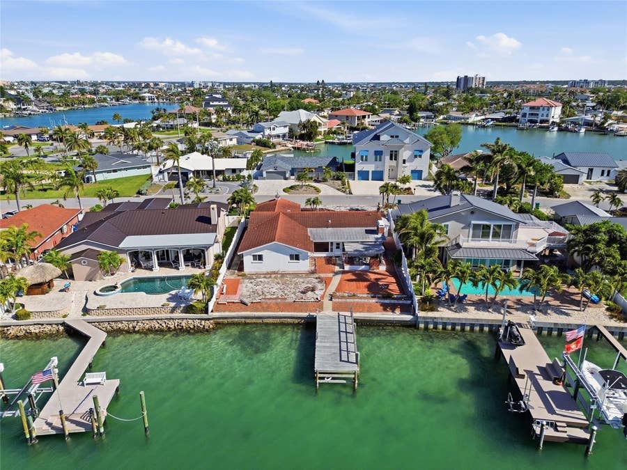Property photo for 4 BELLEVUE DRIVE, Treasure Island, FL