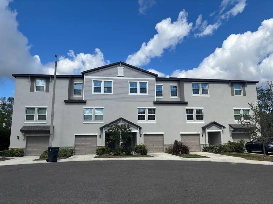 Property photo for 870 TENNYSON MILL CIRCLE, Tampa, FL