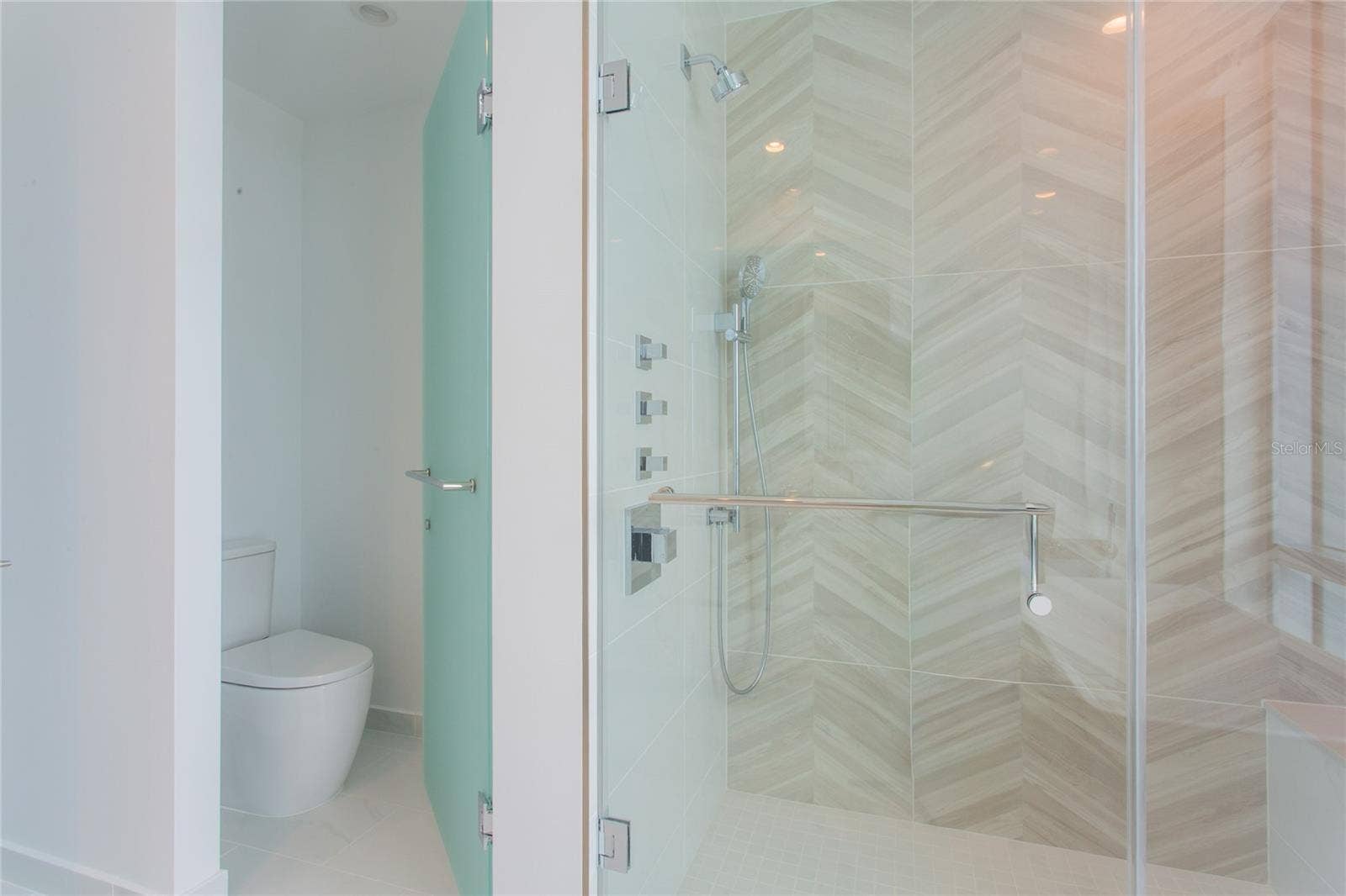 400 CENTRAL AVENUE, #2601, St Petersburg, FL 33701 400 CENTRAL AVENUE, #2601, St Petersburg, FL 33701