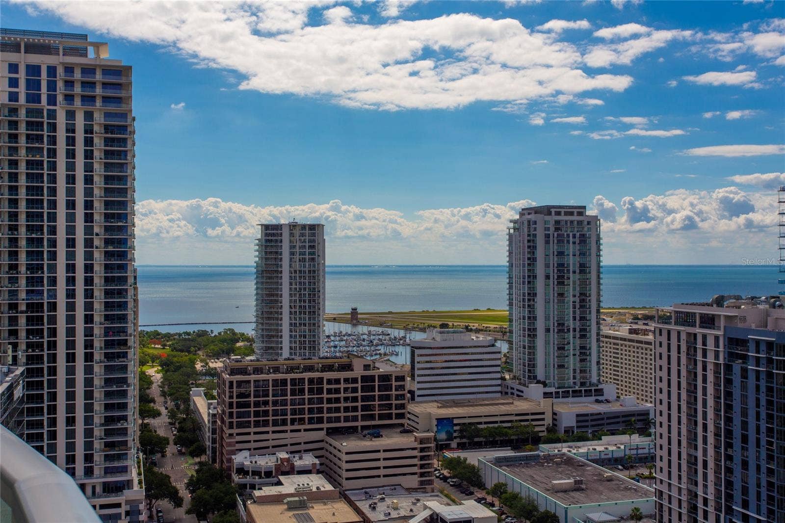 400 CENTRAL AVENUE, #2601, St Petersburg, FL 33701 400 CENTRAL AVENUE, #2601, St Petersburg, FL 33701