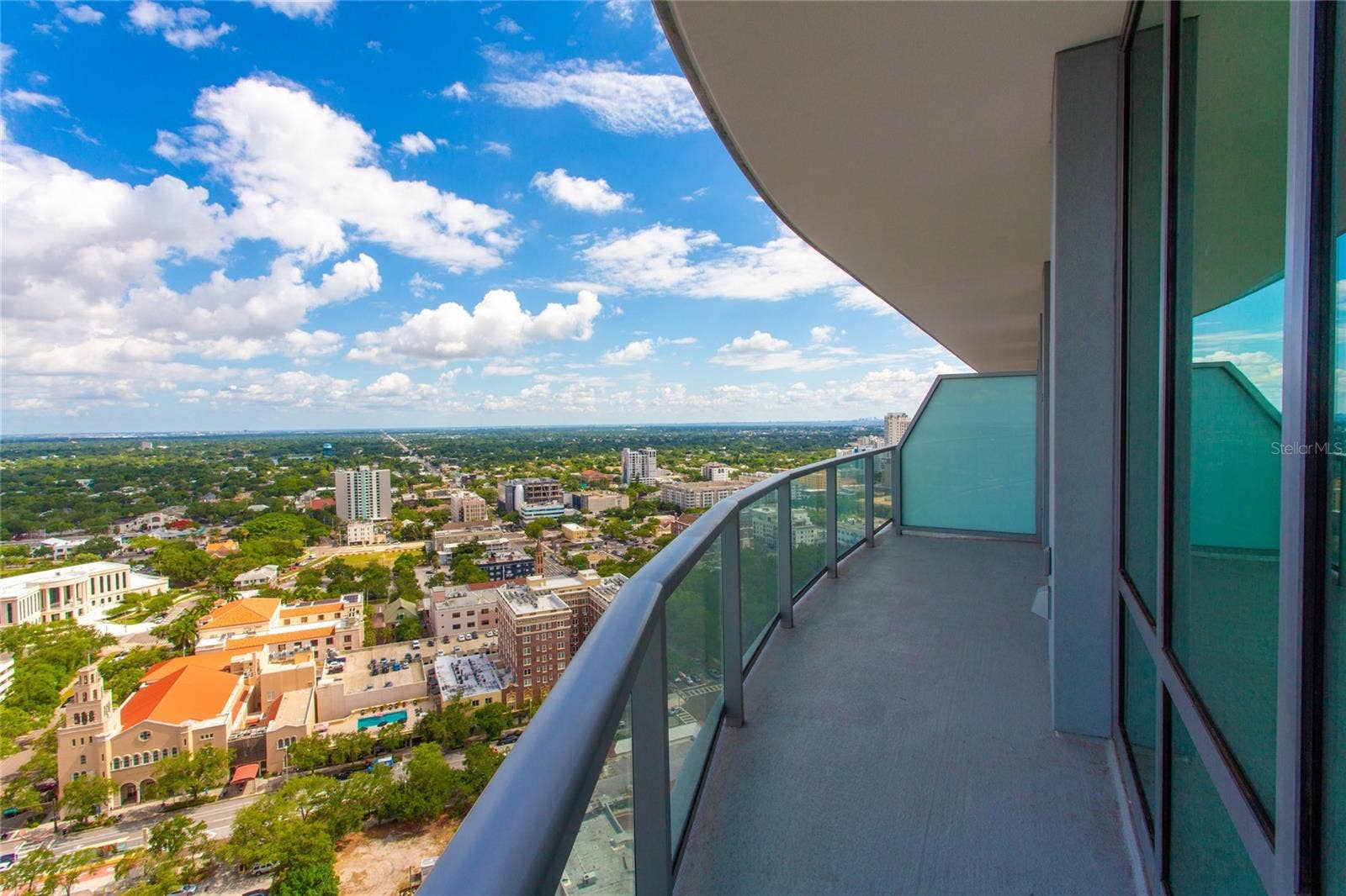 400 CENTRAL AVENUE, #2601, St Petersburg, FL 33701 400 CENTRAL AVENUE, #2601, St Petersburg, FL 33701