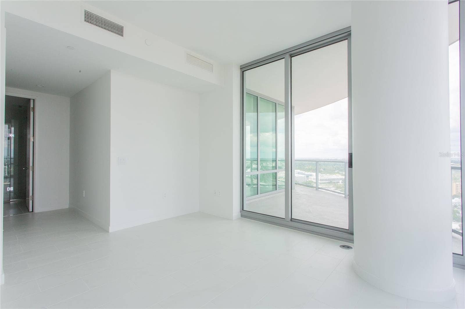 400 CENTRAL AVENUE, #2601, St Petersburg, FL 33701 400 CENTRAL AVENUE, #2601, St Petersburg, FL 33701