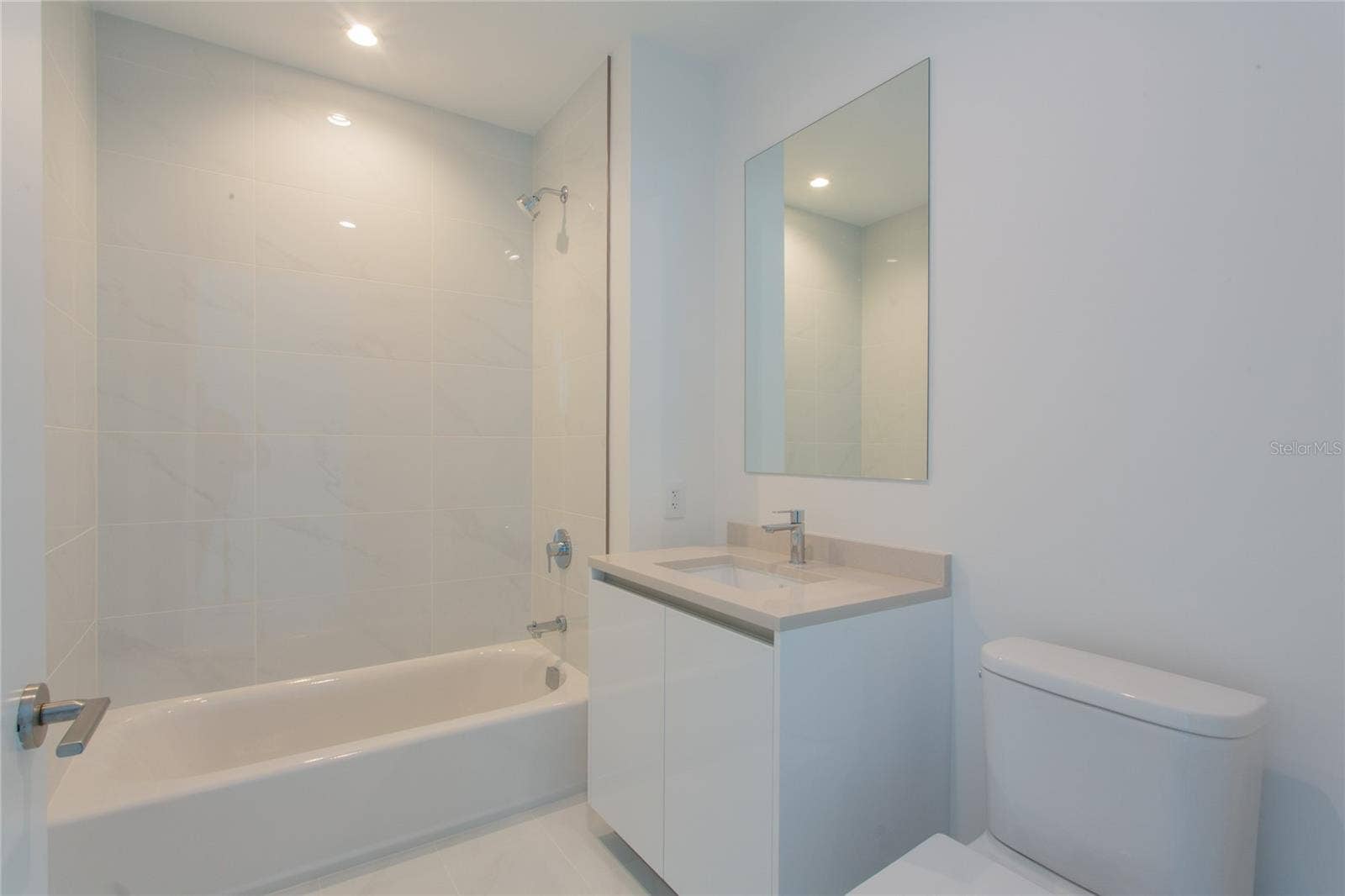 400 CENTRAL AVENUE, #2601, St Petersburg, FL 33701 400 CENTRAL AVENUE, #2601, St Petersburg, FL 33701