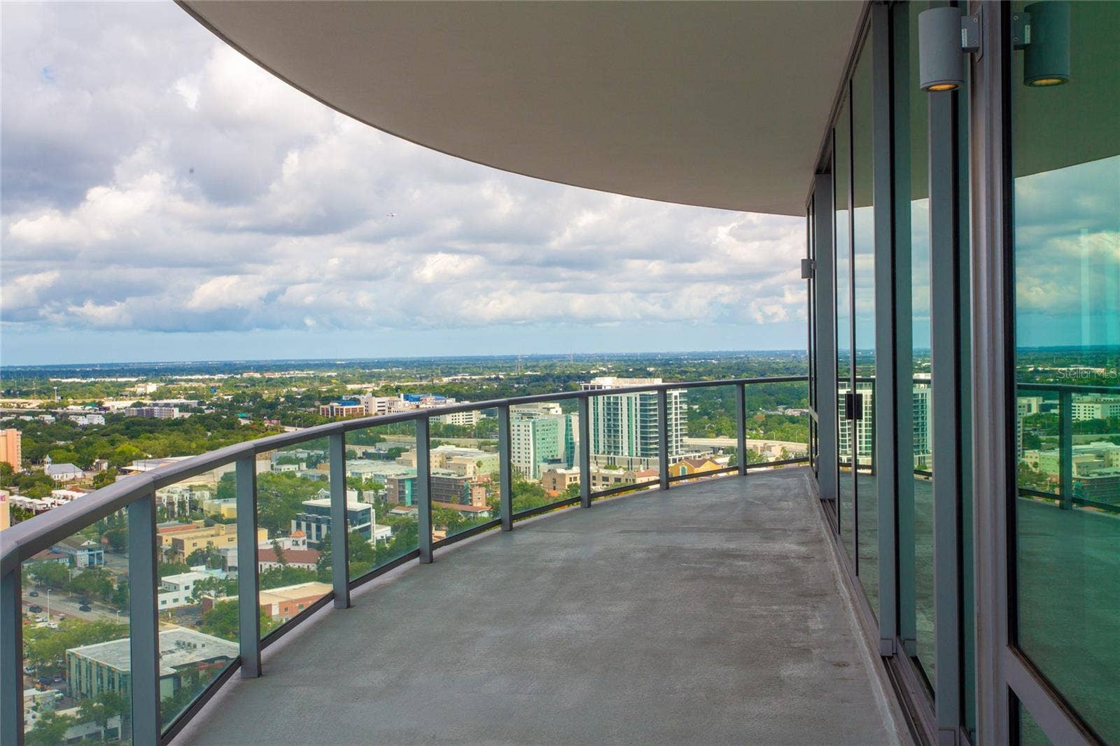 400 CENTRAL AVENUE, #2601, St Petersburg, FL 33701 400 CENTRAL AVENUE, #2601, St Petersburg, FL 33701
