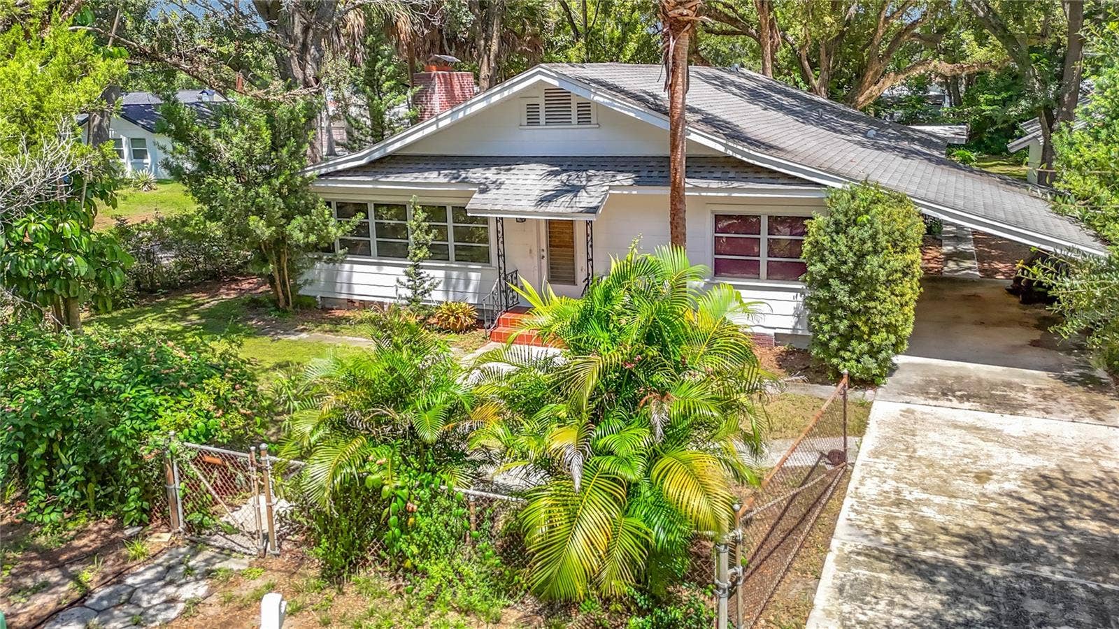 1304 E DIANA STREET, Tampa, FL 33604 1304 E DIANA STREET, Tampa, FL 33604