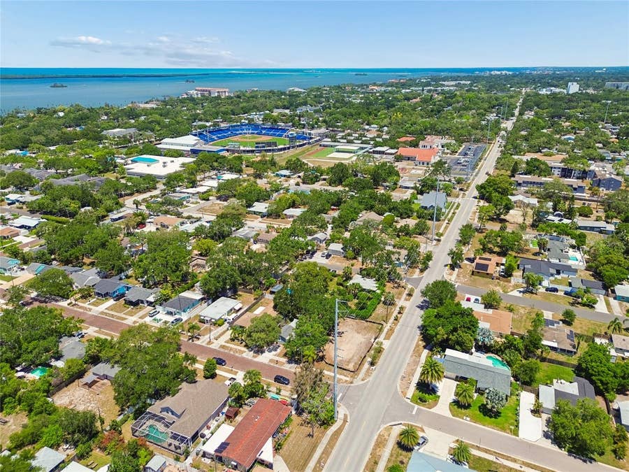 Property photo for 558 ROANOKE STREET, Dunedin, FL