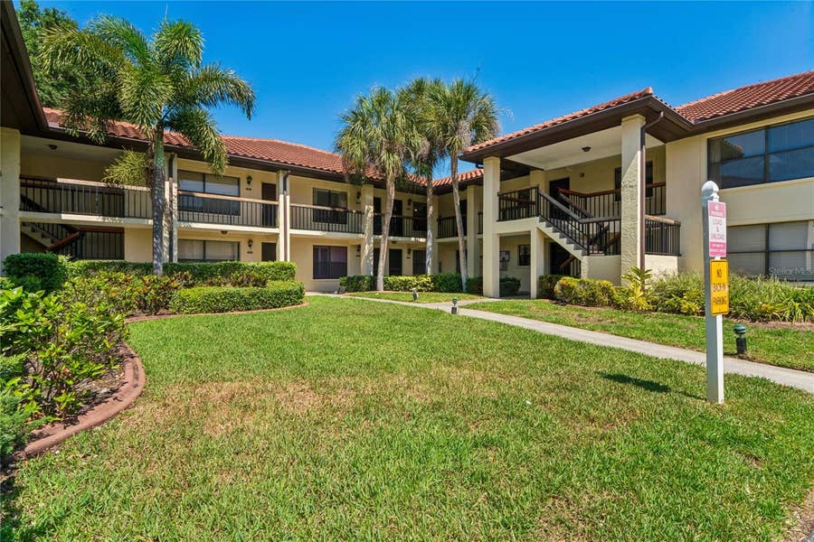 Property photo for 305 HAMMOCK PINE BOULEVARD, #305, Clearwater, FL