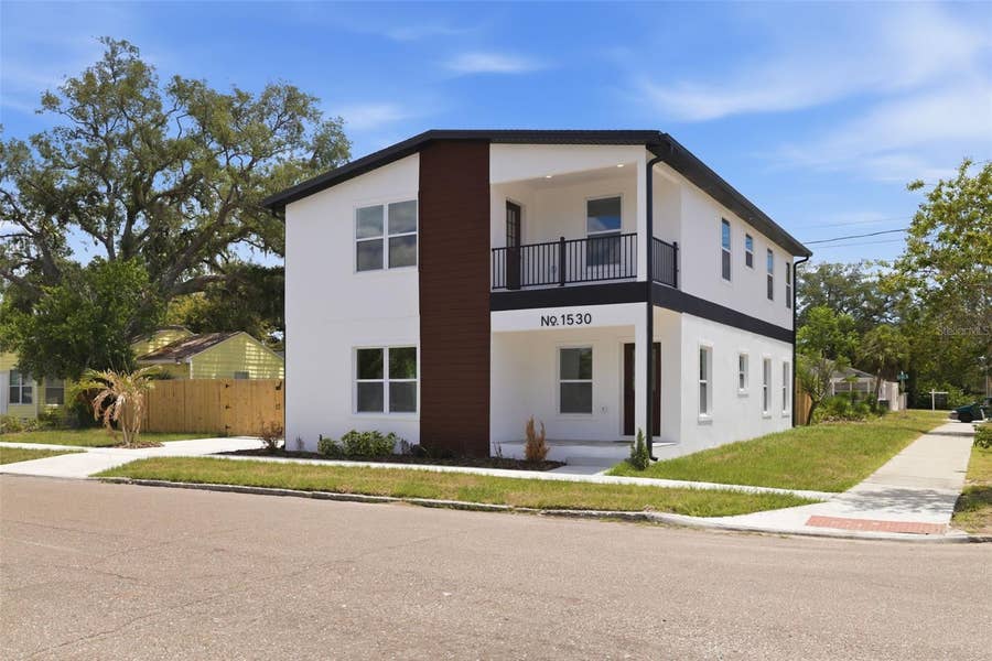 Property photo for 1530 12TH AVENUE S, St Petersburg, FL