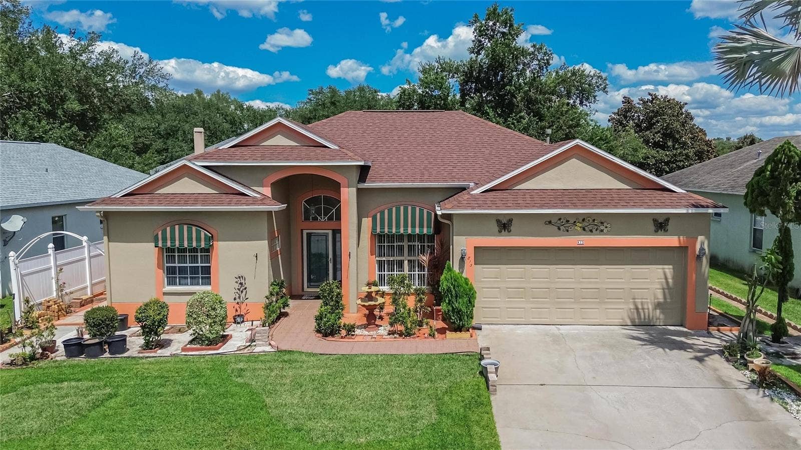 813 INNERGARY PLACE, Valrico, FL 33594 813 INNERGARY PLACE, Valrico, FL 33594