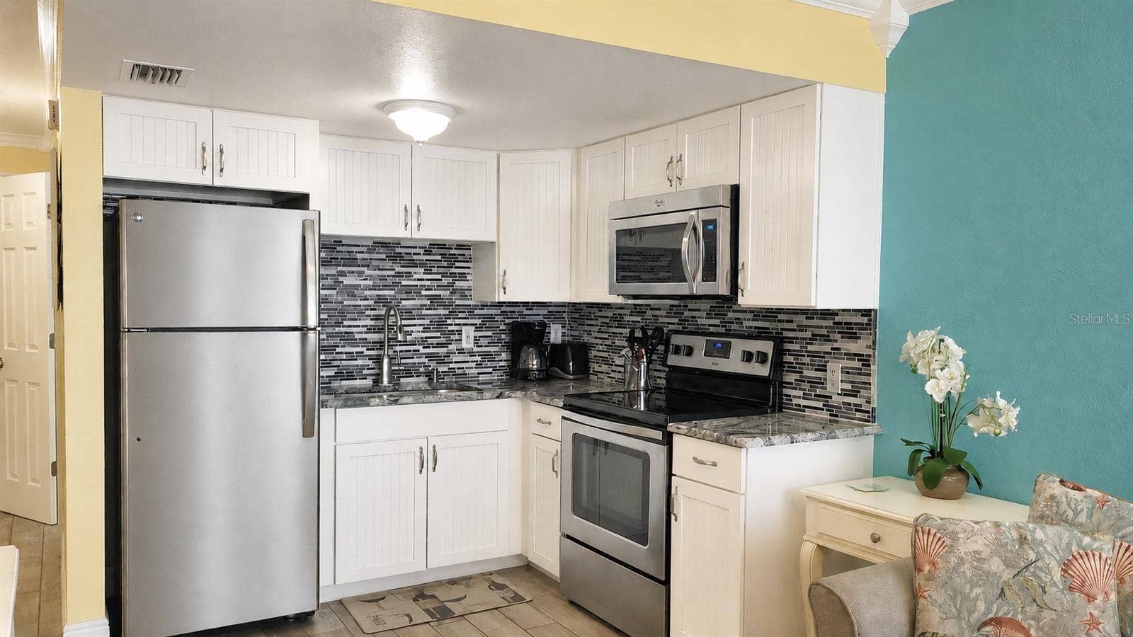 8465 W GULF BOULEVARD, #52, Treasure Island, FL 33706 8465 W GULF BOULEVARD, #52, Treasure Island, FL 33706