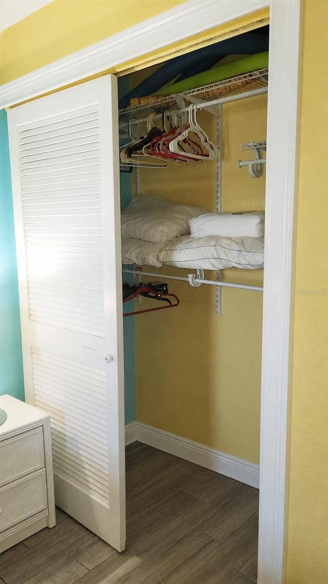 8465 W GULF BOULEVARD, #52, Treasure Island, FL 33706 Bedroom closet