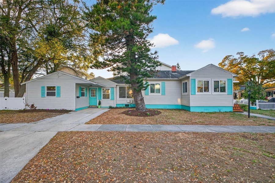 Property photo for 500 35TH AVENUE N, St Petersburg, FL