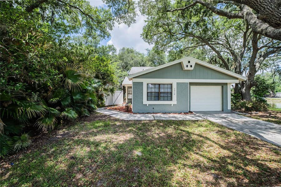 Property photo for 4919 WILDFLOWER DRIVE, Lakeland, FL