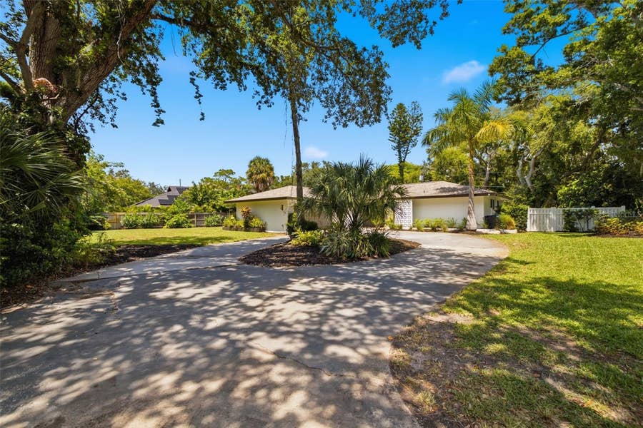 Property photo for 747 SABAL COURT S, St Petersburg, FL