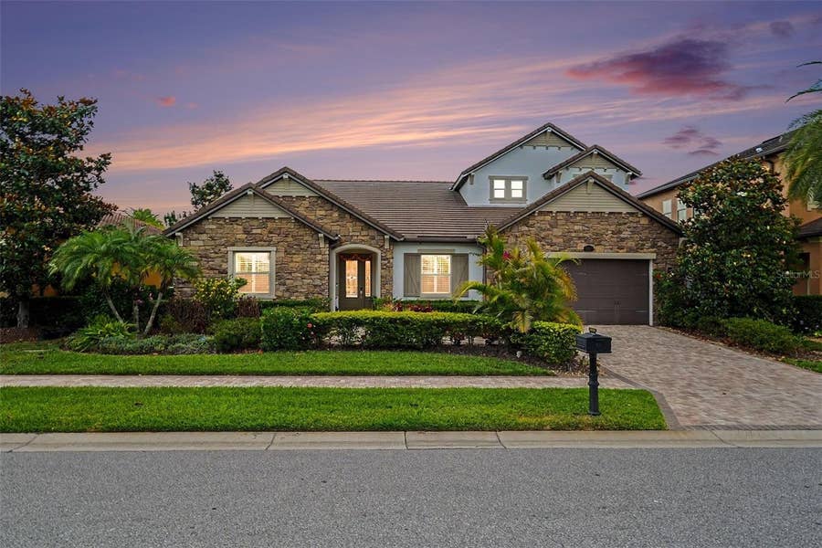 Property photo for 18213 PINE HAMMOCK BOULEVARD, Lutz, FL