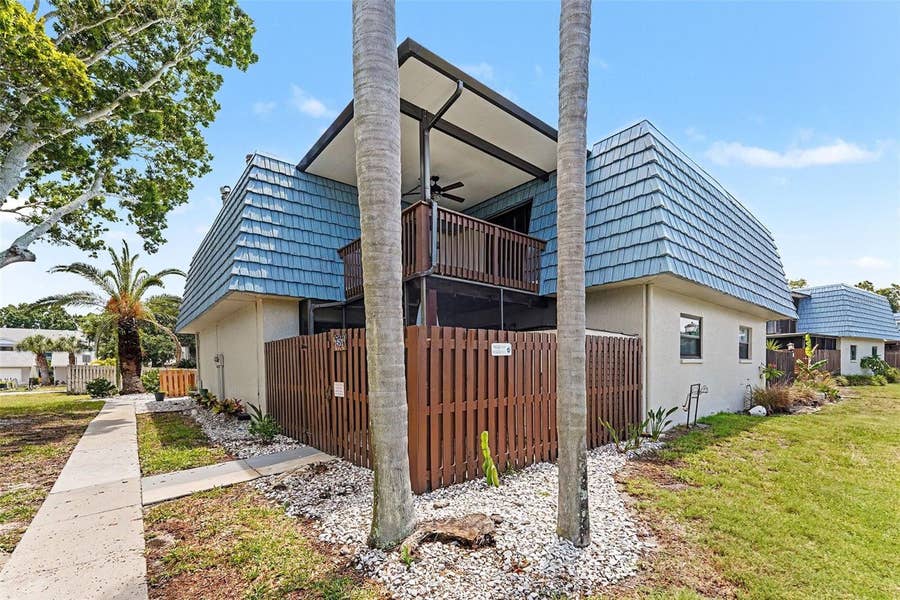 Property photo for 14521 CATALINA CIRCLE, Seminole, FL