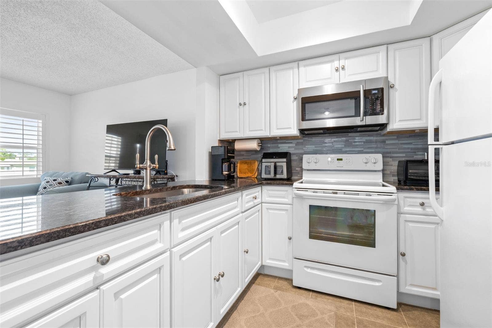 1250 S PINELLAS AVENUE, #711, Tarpon Springs, FL 34689