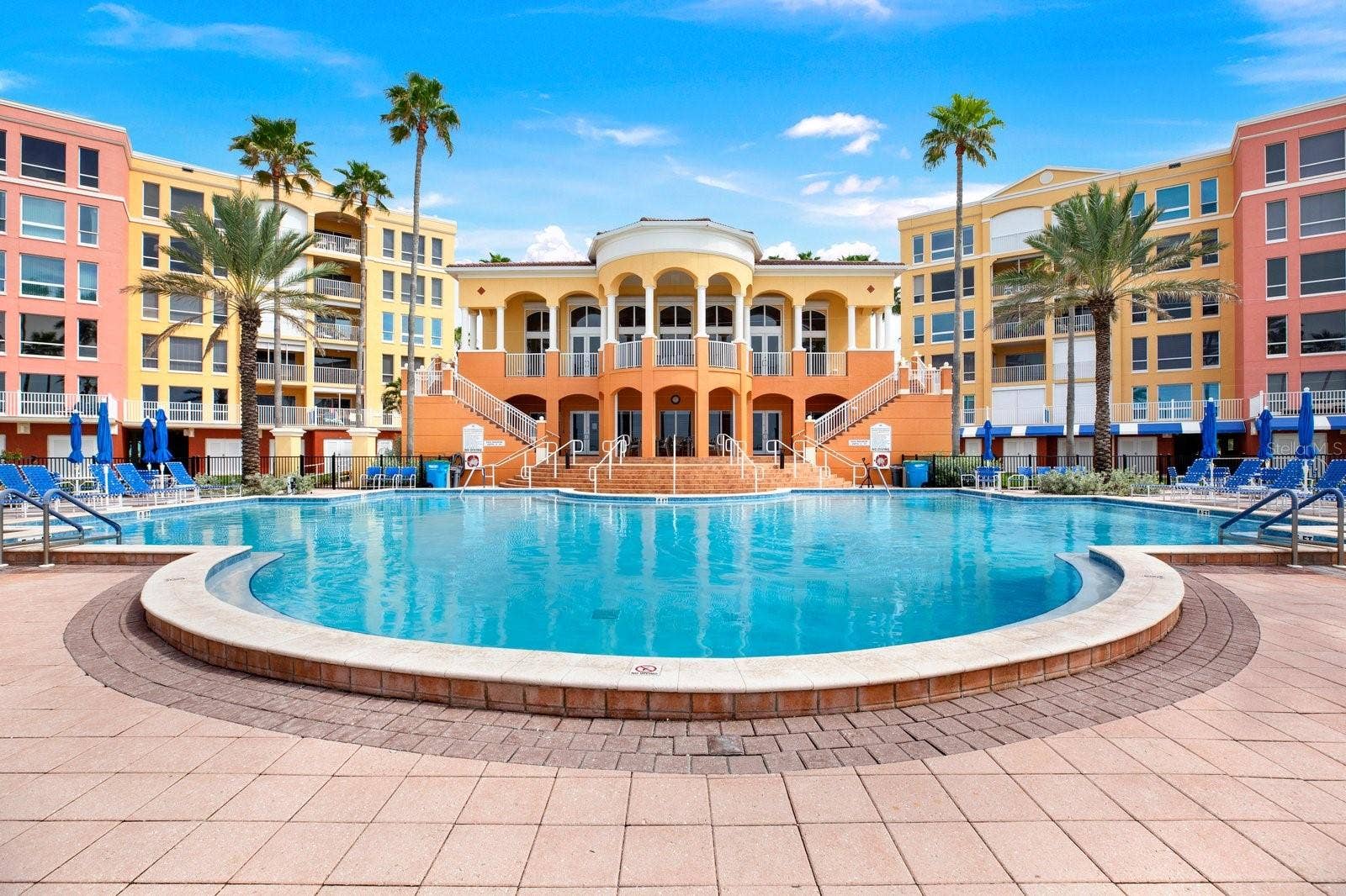 Clubhouse/ Pool