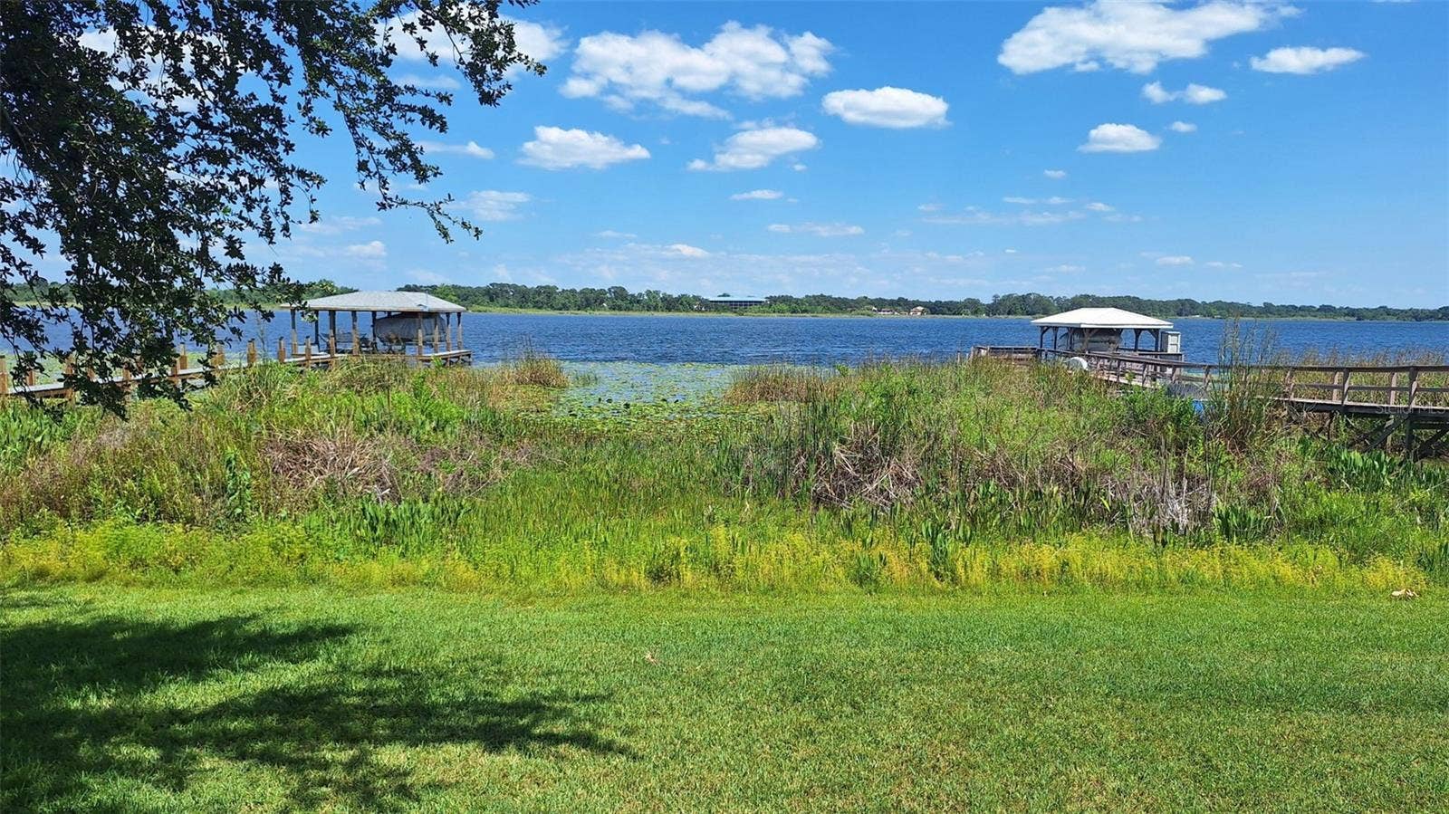 1803 LAKE VILLA DRIVE, Tavares, FL 32778 1803 LAKE VILLA DRIVE, Tavares, FL 32778