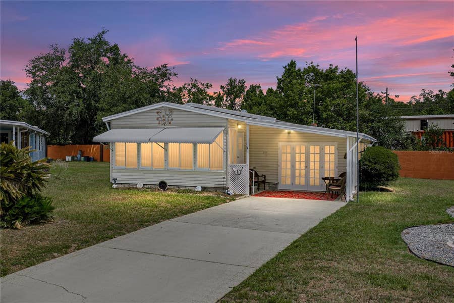 Property photo for 35921 TANDA CIRCLE, Zephyrhills, FL