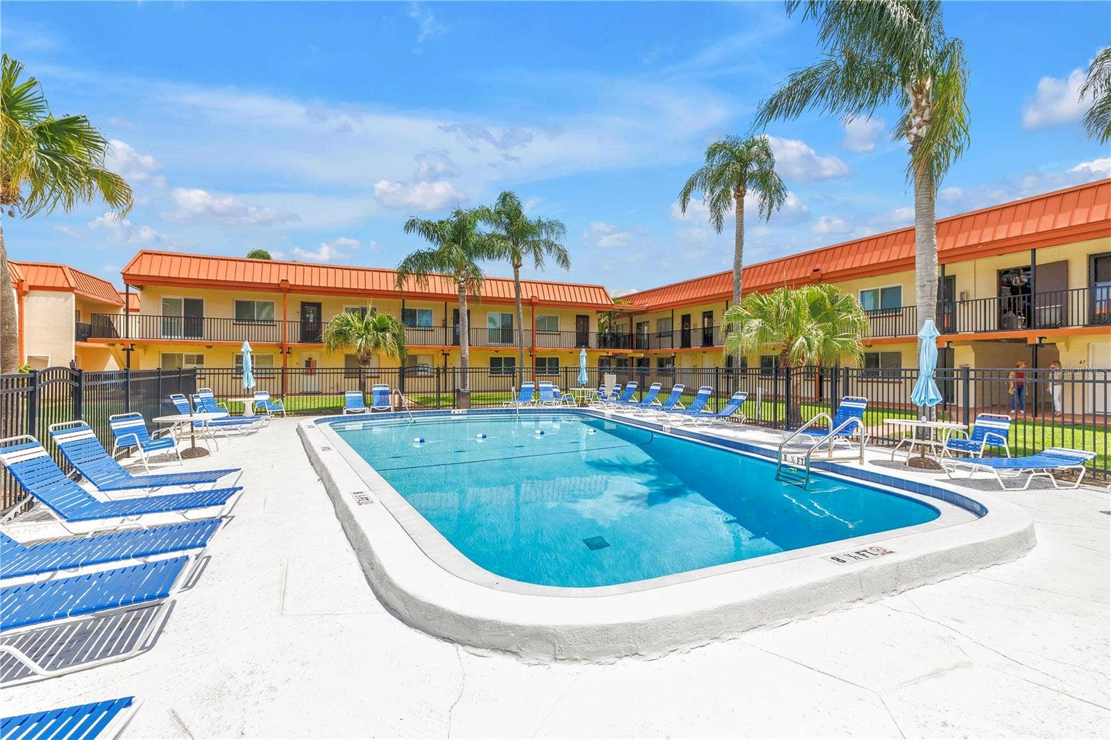 10375 PARADISE BOULEVARD, #51, Treasure Island, FL 33706