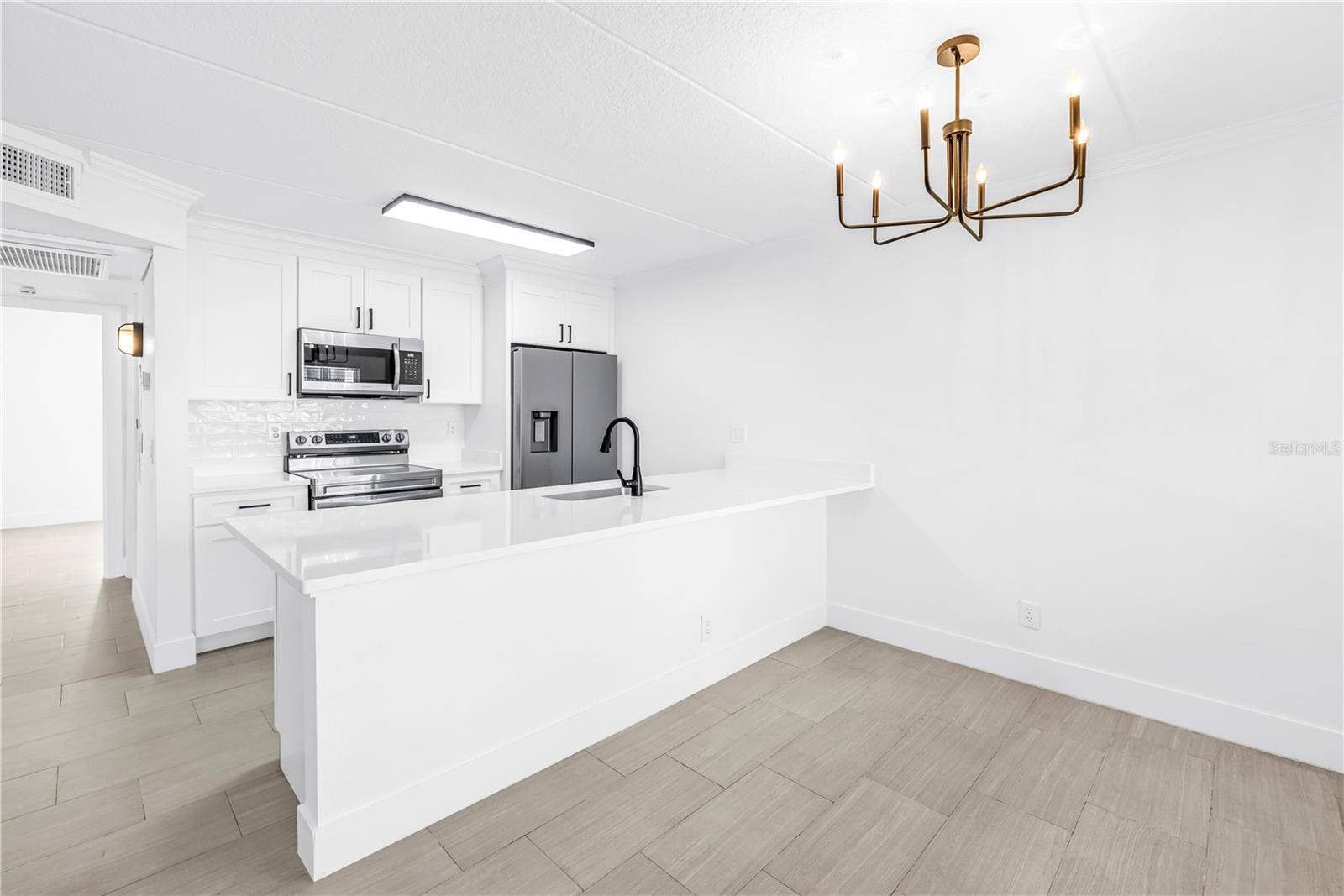 10375 PARADISE BOULEVARD, #51, Treasure Island, FL 33706