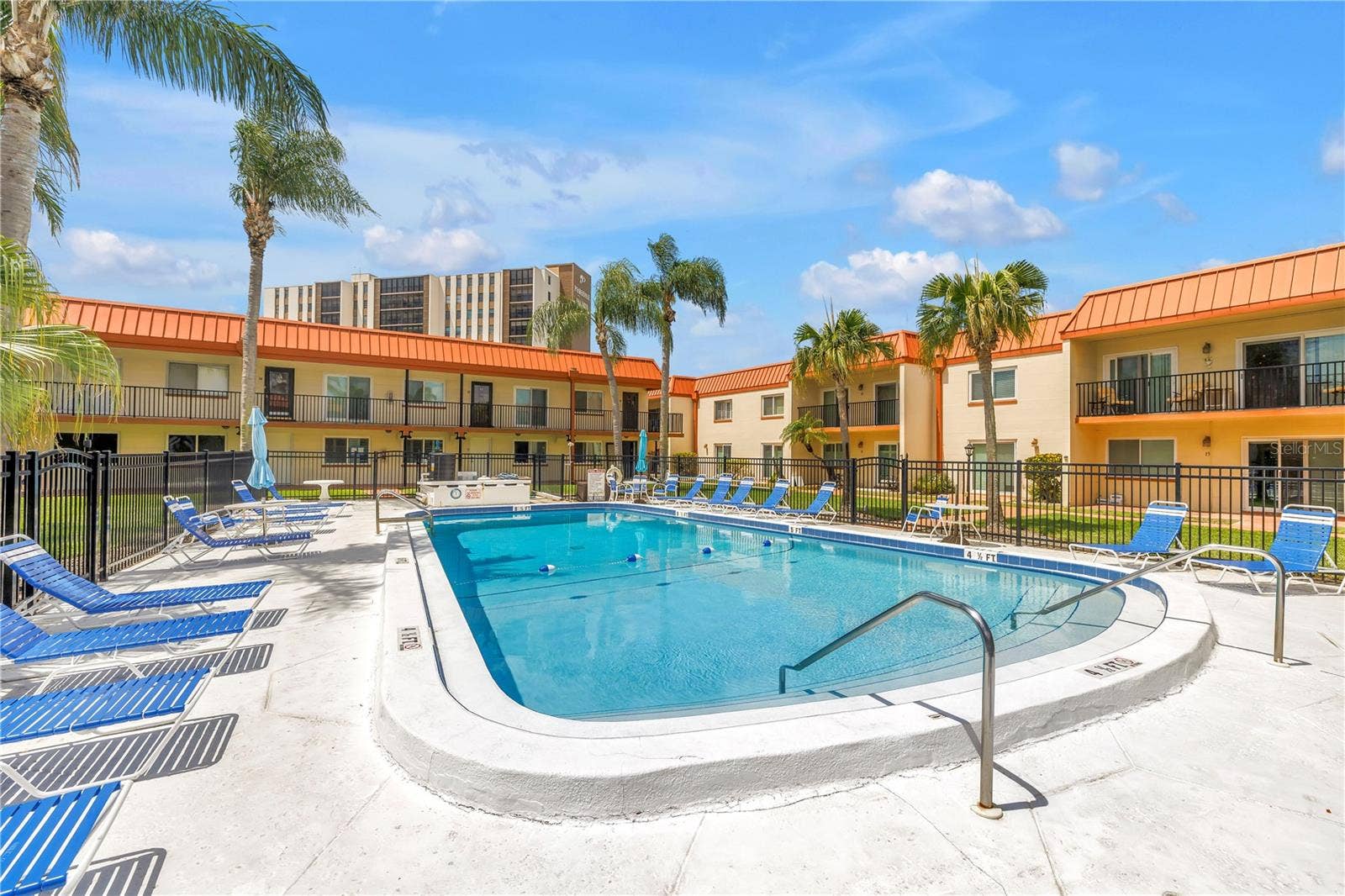 10375 PARADISE BOULEVARD, #51, Treasure Island, FL 33706