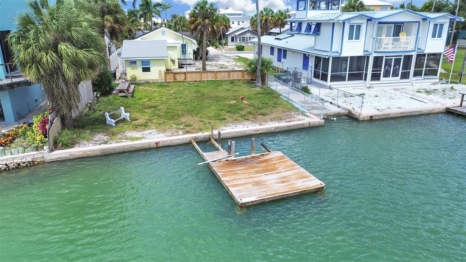 201 90TH AVENUE, Treasure Island, FL 33706