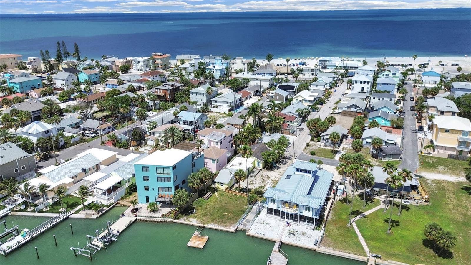 201 90TH AVENUE, Treasure Island, FL 33706