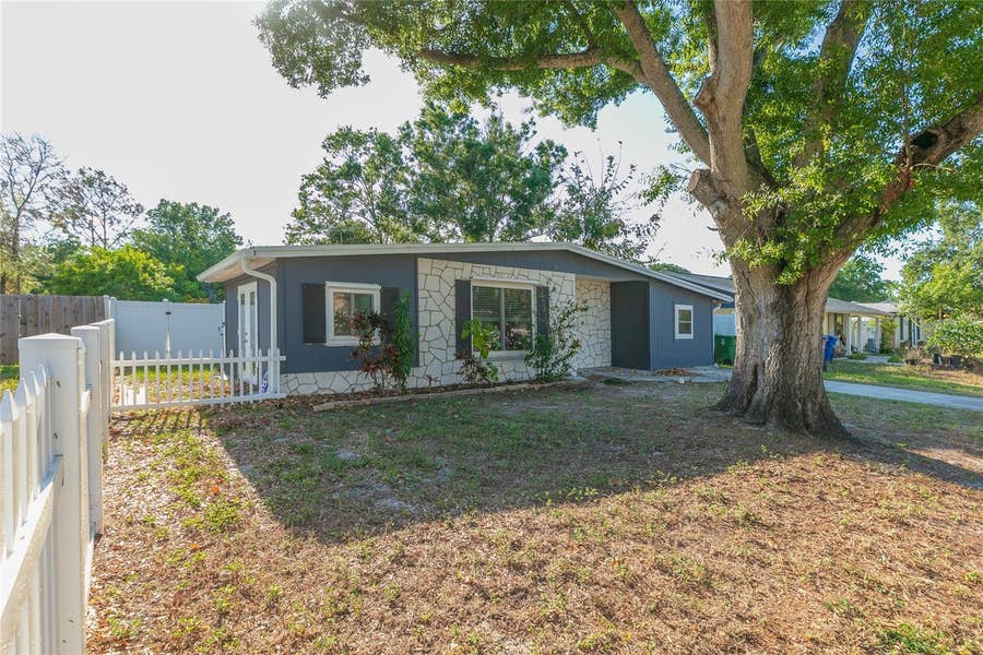 Property photo for 6321 S RENELLIE COURT, Tampa, FL