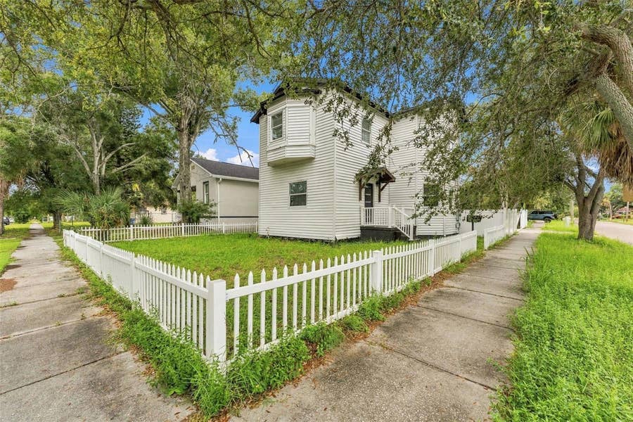 Property photo for 680 25TH AVENUE S, St Petersburg, FL