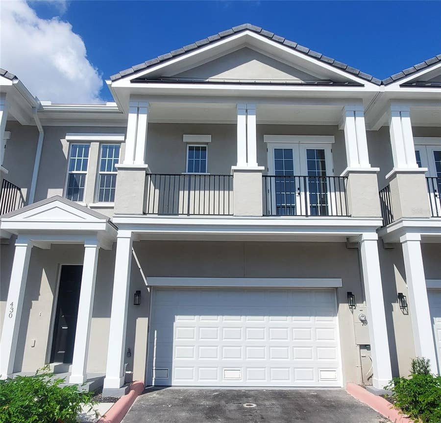 Property photo for 430 GILMAN PLACE N, St Petersburg, FL