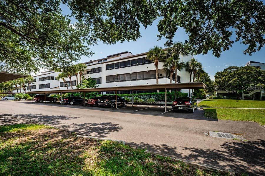 Property photo for 2581 COUNTRYSIDE BLVD, #304, Clearwater, FL