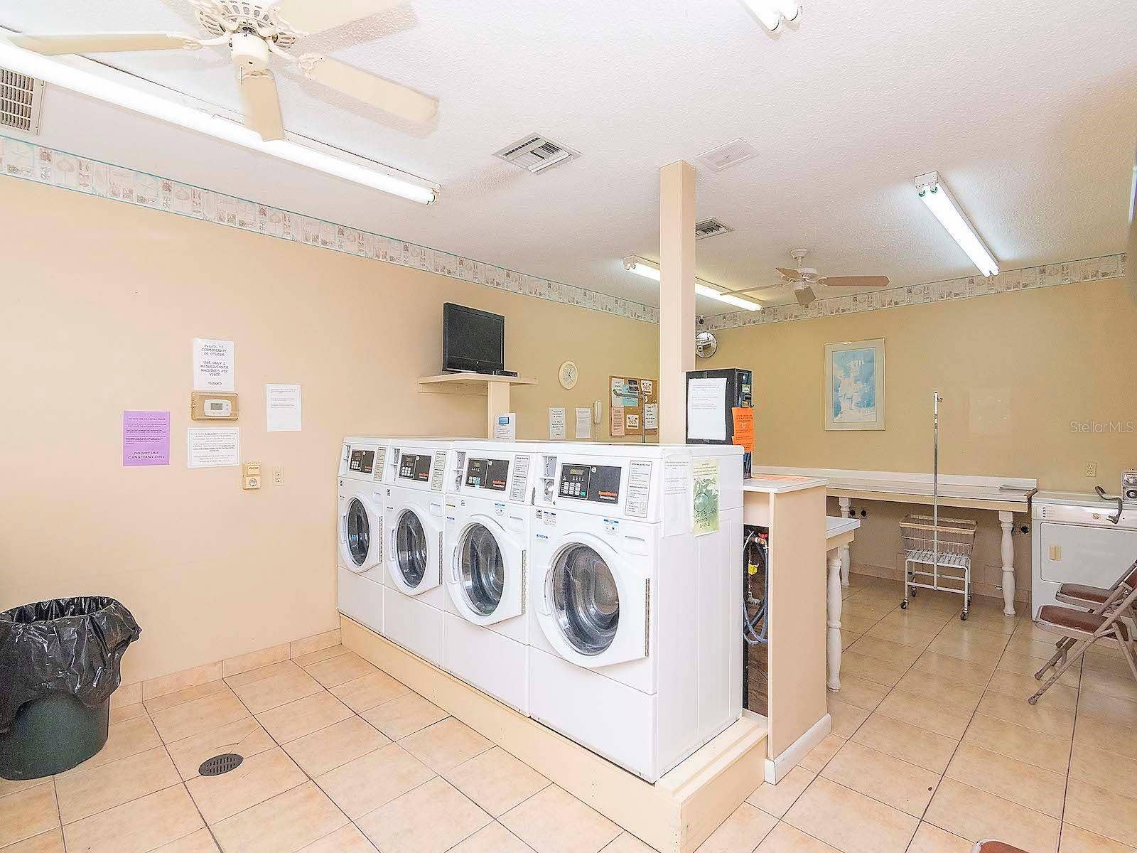 1662 S LAKE AVENUE, #6, Clearwater, FL 33756 Community Laundry