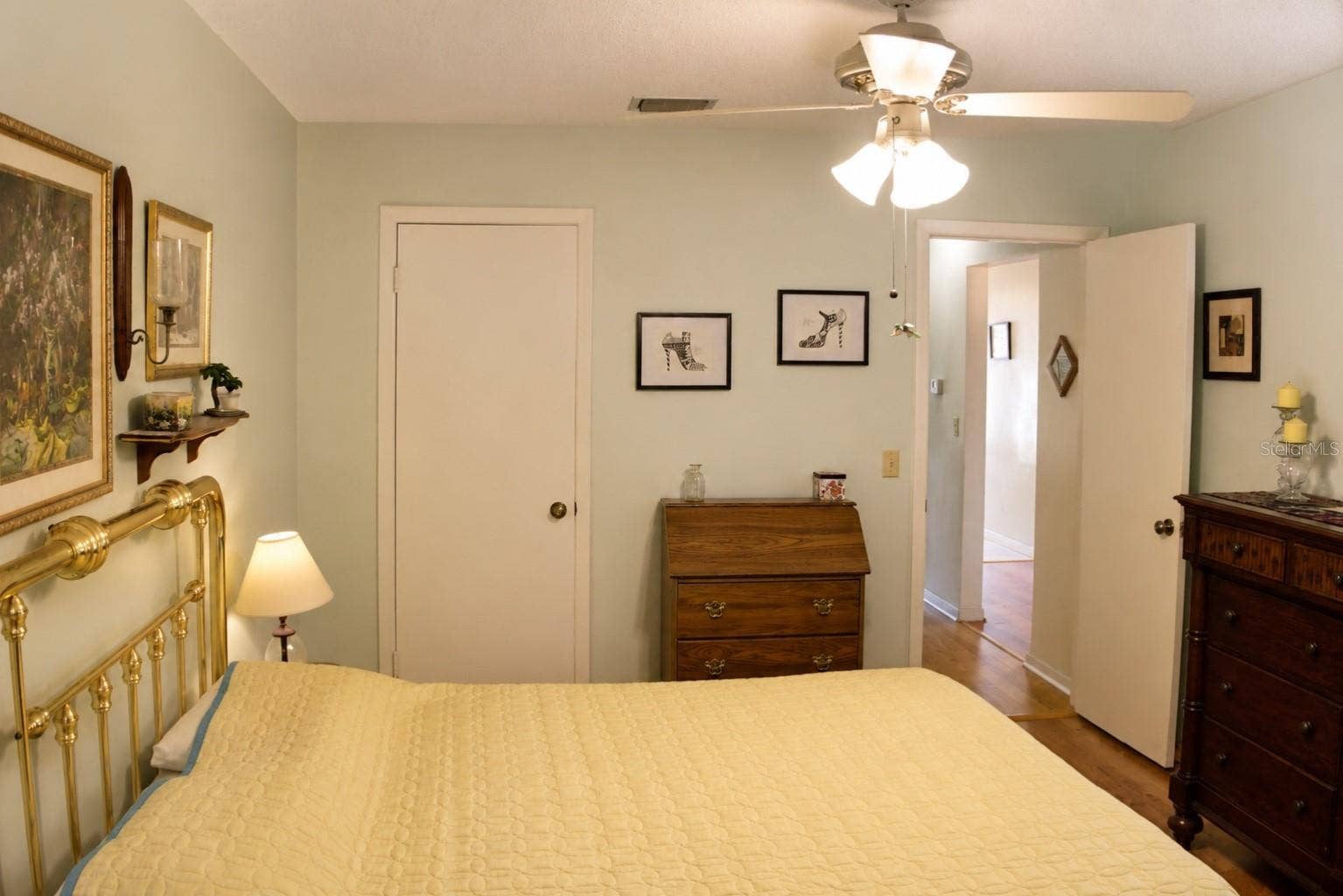 1662 S LAKE AVENUE, #6, Clearwater, FL 33756 Walk In Closet
