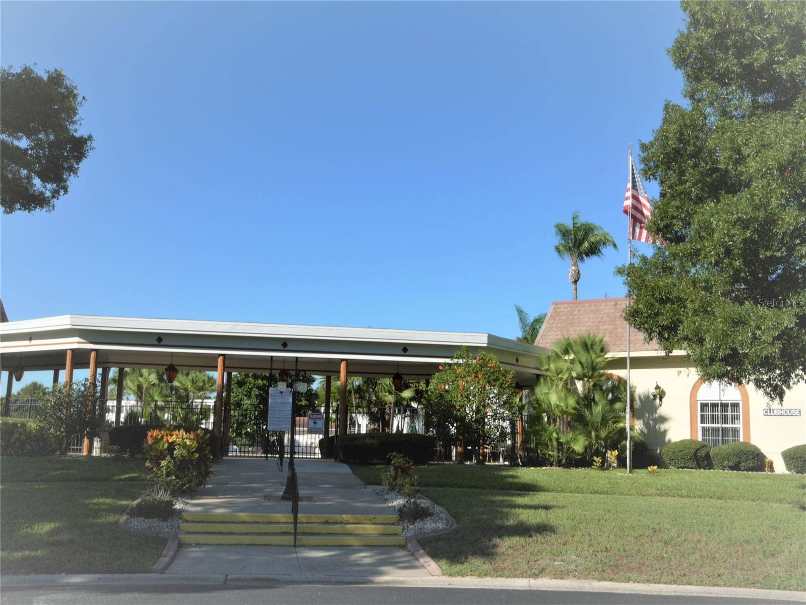1662 S LAKE AVENUE, #6, Clearwater, FL 33756 1662 S LAKE AVENUE, #6, Clearwater, FL 33756