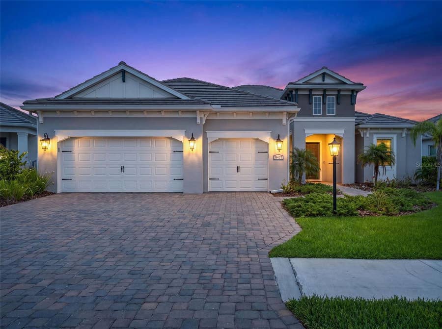 Property photo for 21297 HOLMES CIRCLE, Venice, FL