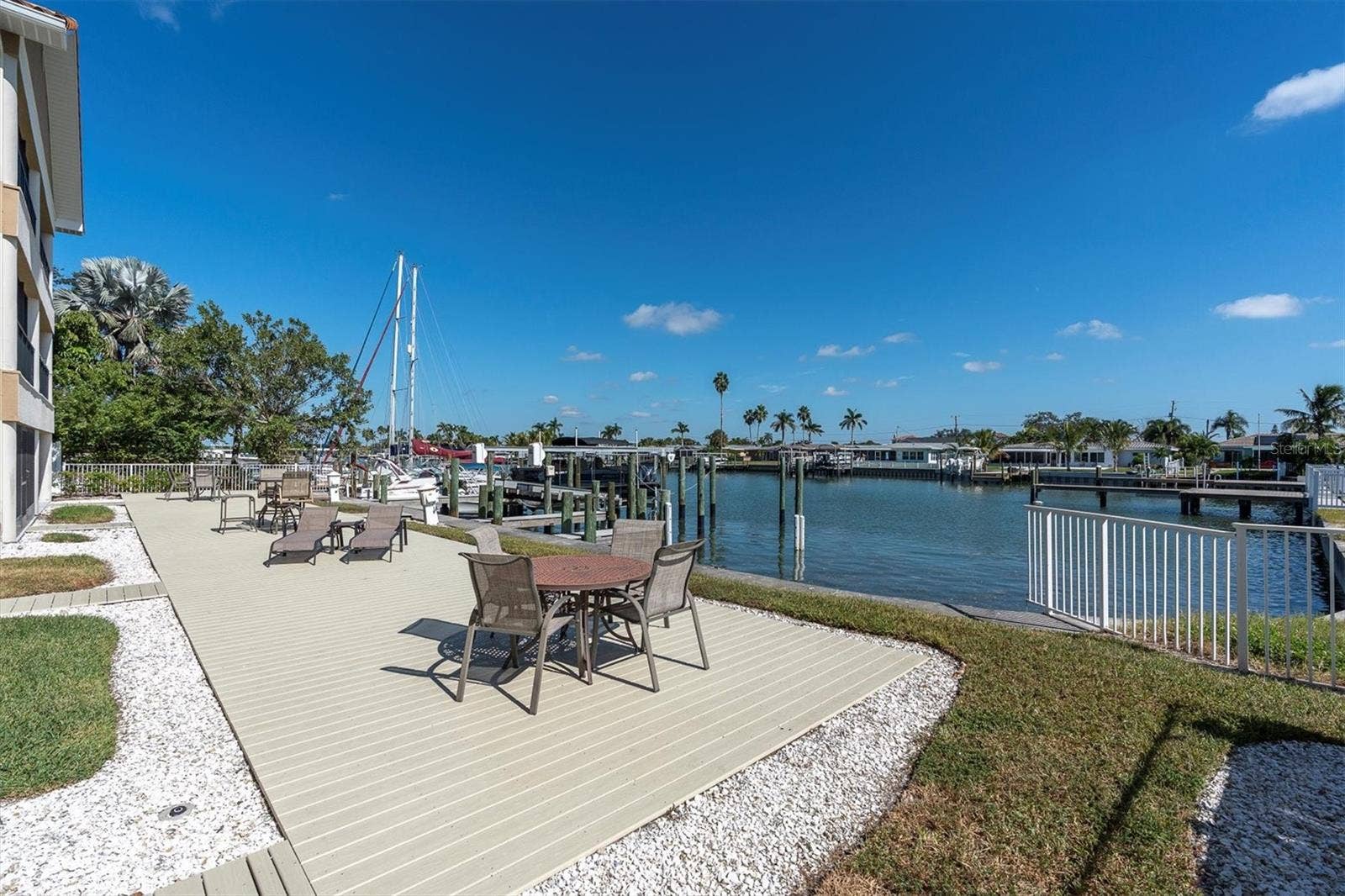 300 CAPRI BOULEVARD, #6, Treasure Island, FL 33706