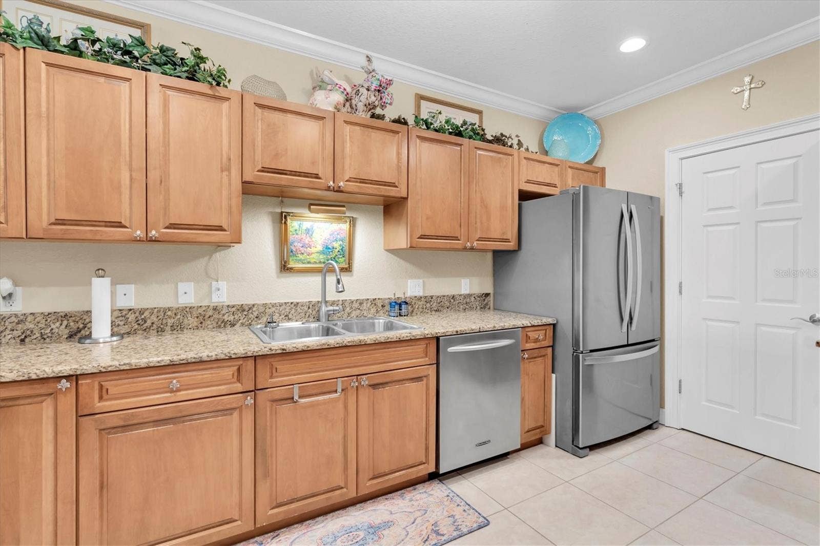 300 CAPRI BOULEVARD, #6, Treasure Island, FL 33706