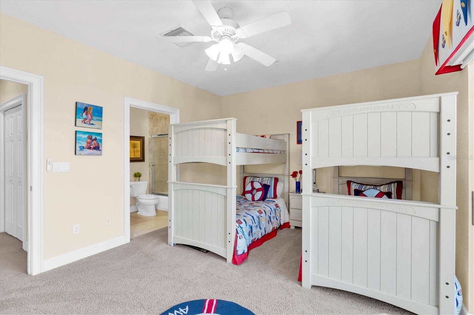 300 CAPRI BOULEVARD, #6, Treasure Island, FL 33706