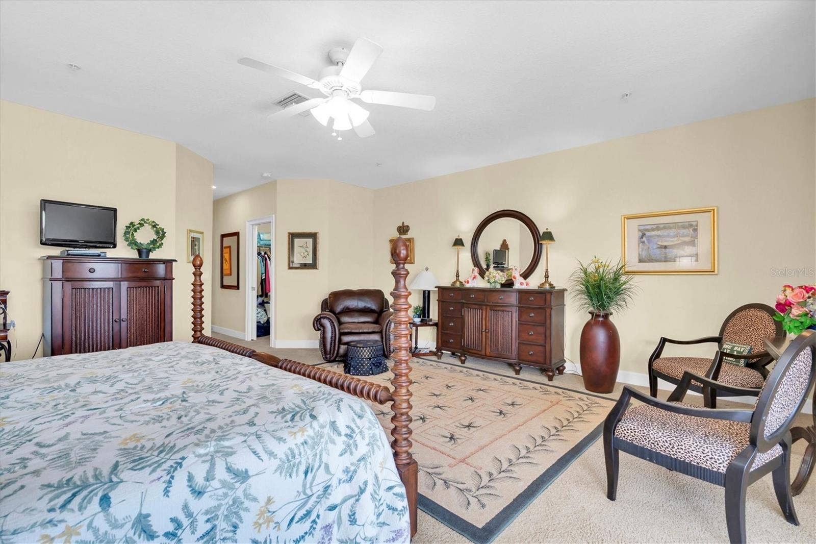 300 CAPRI BOULEVARD, #6, Treasure Island, FL 33706