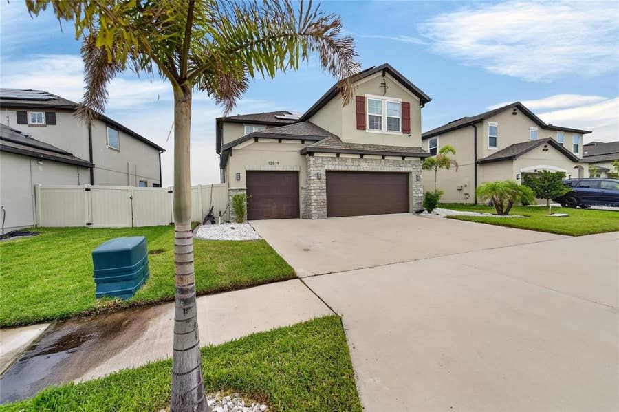 Property photo for 13519 PALMERA VISTA DRIVE, Riverview, FL