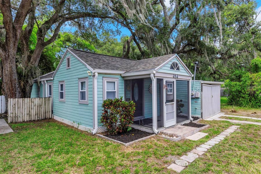 Property photo for 414 TAMPA ROAD, Palm Harbor, FL
