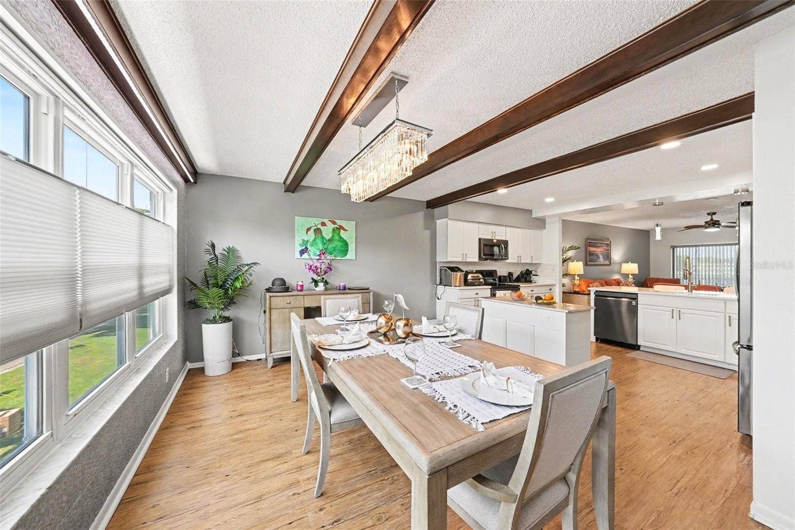 2284 PHILIPPINE DRIVE, #69, Clearwater, FL 33763 Dining Room