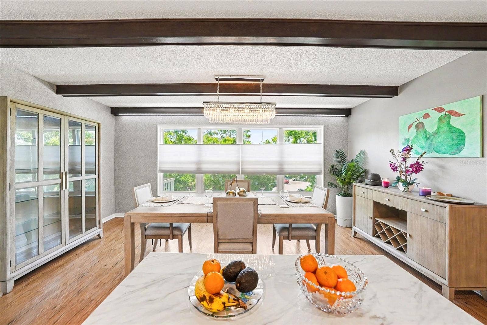 2284 PHILIPPINE DRIVE, #69, Clearwater, FL 33763 Large Dining Room. Exquisite lighting.