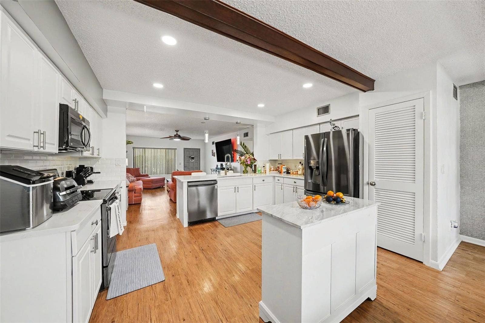 2284 PHILIPPINE DRIVE, #69, Clearwater, FL 33763 2284 PHILIPPINE DRIVE, #69, Clearwater, FL 33763