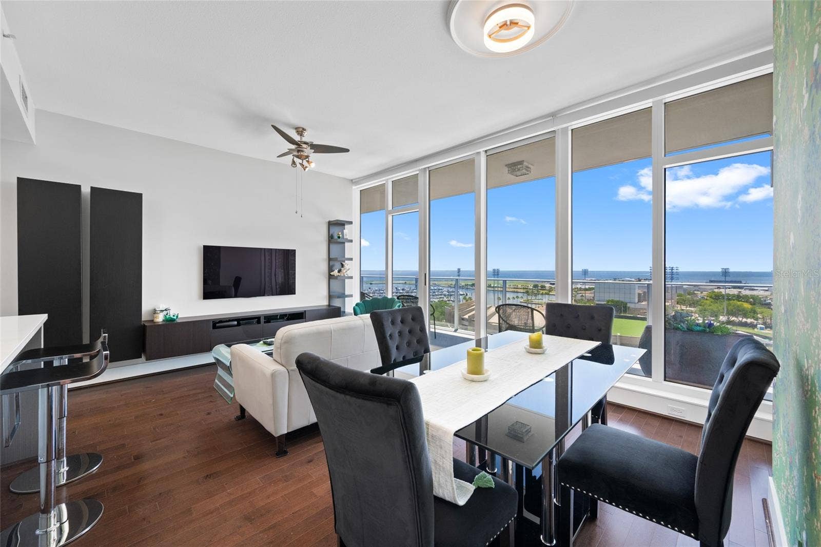 175 1ST STREET S, #1204, St Petersburg, FL 33701 175 1ST STREET S, #1204, St Petersburg, FL 33701