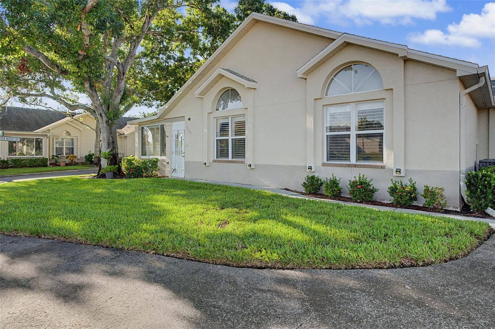 3709 MOLLIE LANE, Sun City Center, FL 33573 3709 MOLLIE LANE, Sun City Center, FL 33573